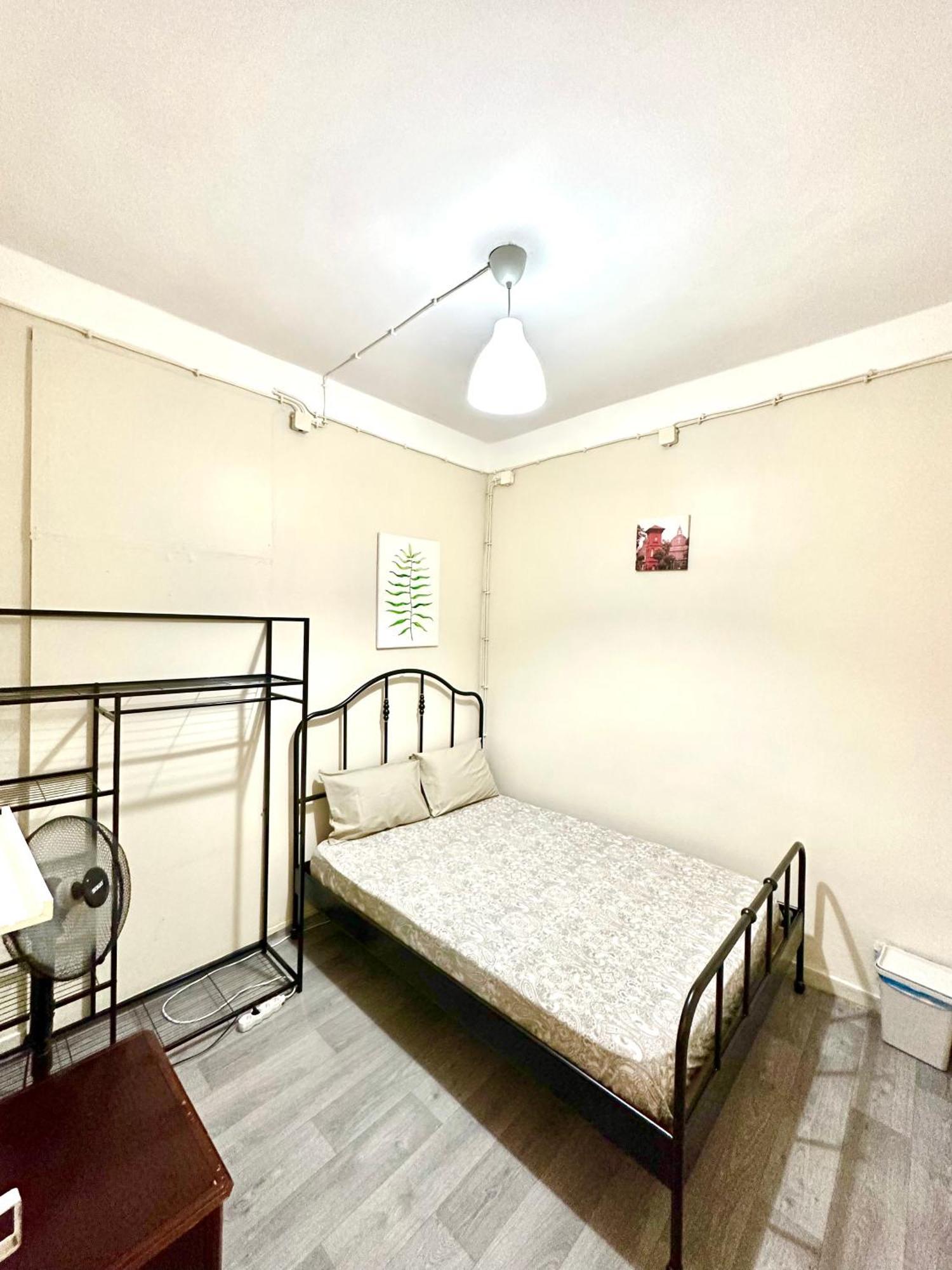 Sri-Indo Guest House Lisbon Bagian luar foto